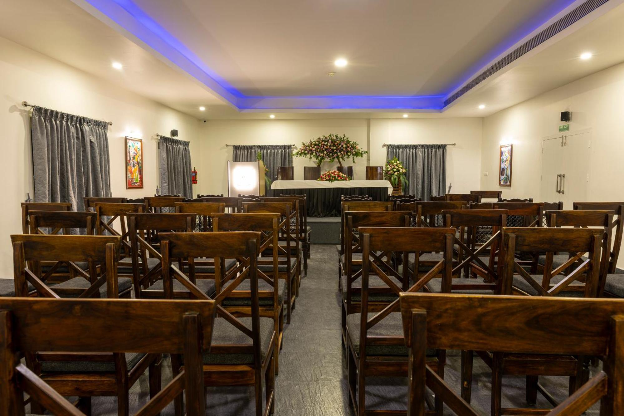 Hotel Narendra Central Muvattupuzha Exteriör bild